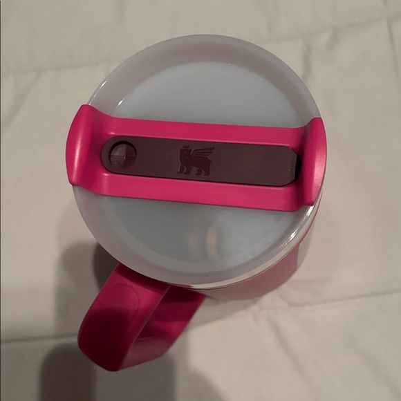 Stanley Vibrant Pink Travel Mug - Picture 3 of 5